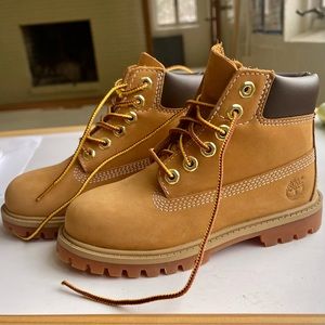Little Kids Timberland Wheat Nubuck Boots size 11